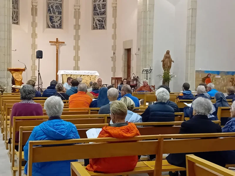 Chants et Guitares pour prier au Couvent de Malet