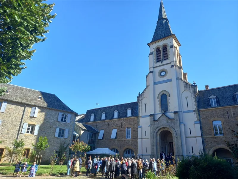 Accueil du Couvent - pèlerins du Chemin de Compostelle