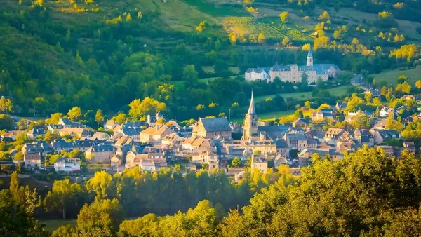 Chemin de St Jacques de Compostelle en Aveyron, hôtellerie de Malet sur le GR65®