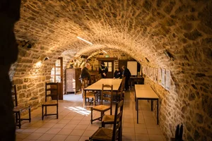 Location de salles au Couvent de Malet à St Côme D'Olt en Aveyron