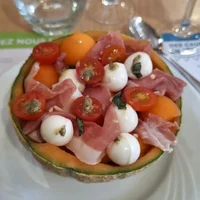 La Table d'Angèle, le restaurant du Couvent de Malet en Aveyron